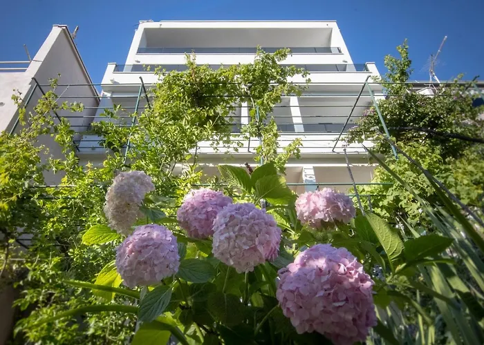 Crystal Villa