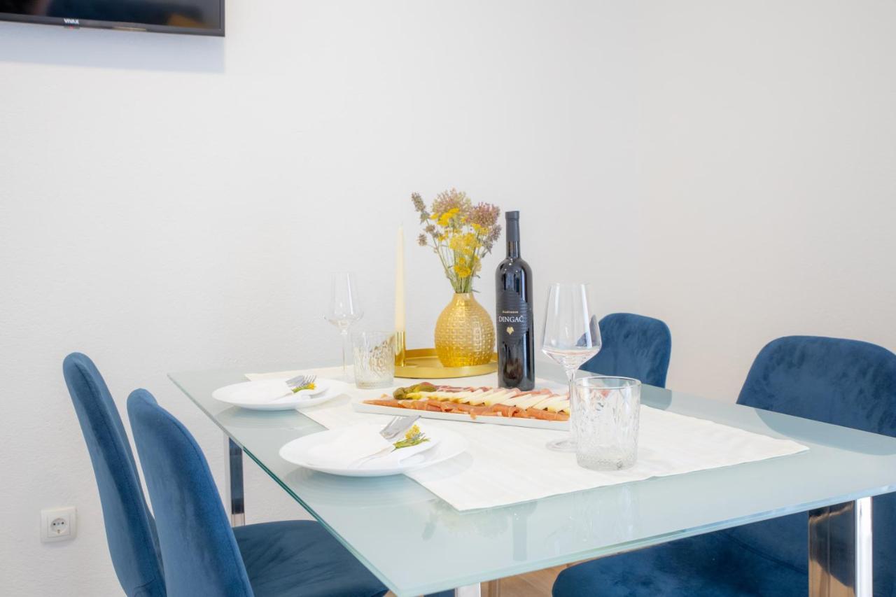 Crystal Apartment